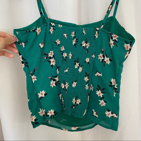 ASTR the Label Green Floral Tank Top - Picture 4 of 7